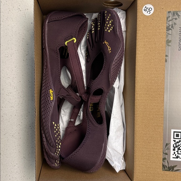 Vibram Women's Dark Purple FiveFingers V-Soul - Picture 5 of 7